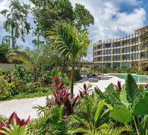 Unclassified image, 5 of 49, button - Tulum summer retreat! Studio with free beach ride (Tulum)