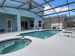 Pool - Bright 4BR Home w/ Pool, 20 min from Disney World (Davenport)