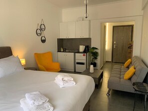 1 bedroom, iron/ironing board, free WiFi, bed sheets - Urban Hermes Apartment (Athina)