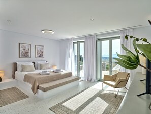 5 bedrooms, desk, iron/ironing board, travel cot - Aegean Hestia Luxury Villa of Paros (Paros)