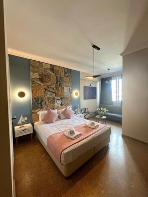 Iron/ironing board, free WiFi, bed sheets - Monastiraki 510 @SuperHost Hub (Athina)