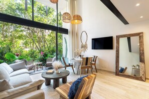 TV - amazing loft with pool view! (Tulum)