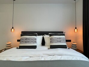 Iron/ironing board, free WiFi, bed sheets - Monastiraki 512 @SuperHost Hub (Athina)