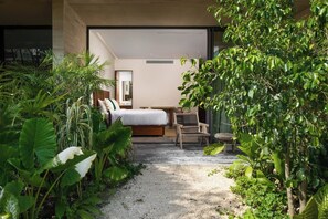 1 bedroom, WiFi, bed sheets - Bright and Modern Ground-Floor Studio w/Garden Views (Tulum)