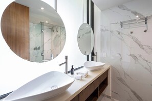 Hair dryer - Modern 2BR Retreat with Plunge Pool + First Floor (Tulum)