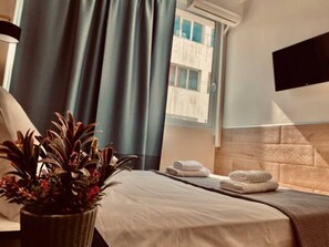 1 bedroom, iron/ironing board, free WiFi, bed sheets - Monastiraki 306 @SuperHost Hub (Athina)