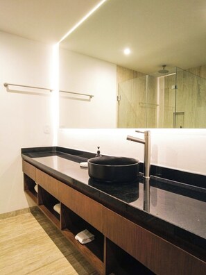 Hair dryer - Stylish Loft with direct access to Pool and Gym! (Tulum)