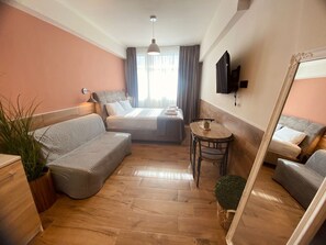 1 bedroom, desk, iron/ironing board, free WiFi - Monastiraki 503 @SuperHost Hub (Athina)