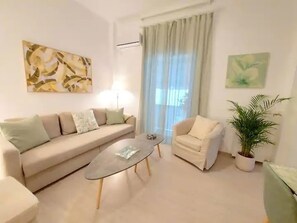 TV, offices - Plateon 21 at Keramikos Athens (Athina)