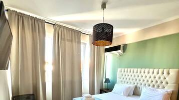 1 bedroom, iron/ironing board, WiFi (free), bed sheets