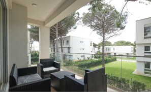 Property grounds - SanPietro Vacation Apartment 008 (Plazhi San Pietro)