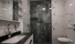 Bathroom - SanPietro Vacation Apartment 030 (Plazhi San Pietro)