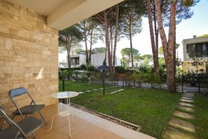 Terrace/patio - SanPietro Vacation Apartment 034 (Durrës)
