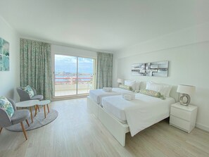 1 bedroom, iron/ironing board, free WiFi, bed sheets - Marina Espetacular! | T1 HsRentals Vilamarina (Vilamoura)