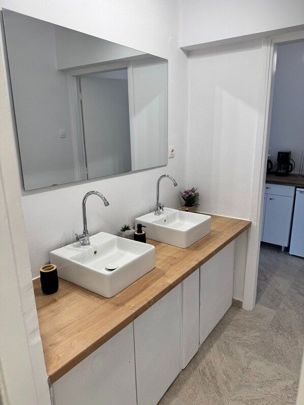 Interior - Athenian Stay 605 Apartment (Athina)