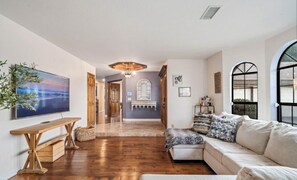 Nicht klassifiziertes Bild, 2 von 27, Schaltfläche