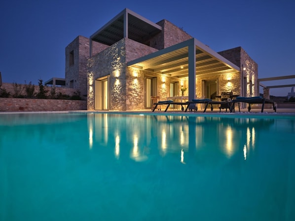 Pool - Villa Helia with swimming pool (Naousa)