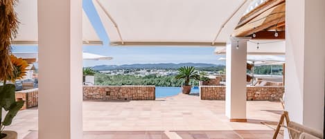 Terassi/patio