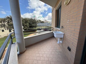 Property grounds - Central area close to the beach-Rif. Palme (San Vincenzo)