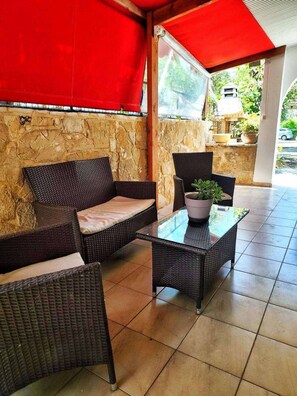 Terrace/patio - La Casa di Teta by superhosthub (Galatas)