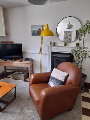 Unclassified image, 2 of 20, button - Gorgeous 3-bedroom house in Le Vigeant perfect for relaxing stays (LE VIGEANT)