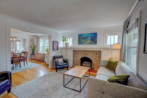 Imagen sin descripción, 4 de 42, botón