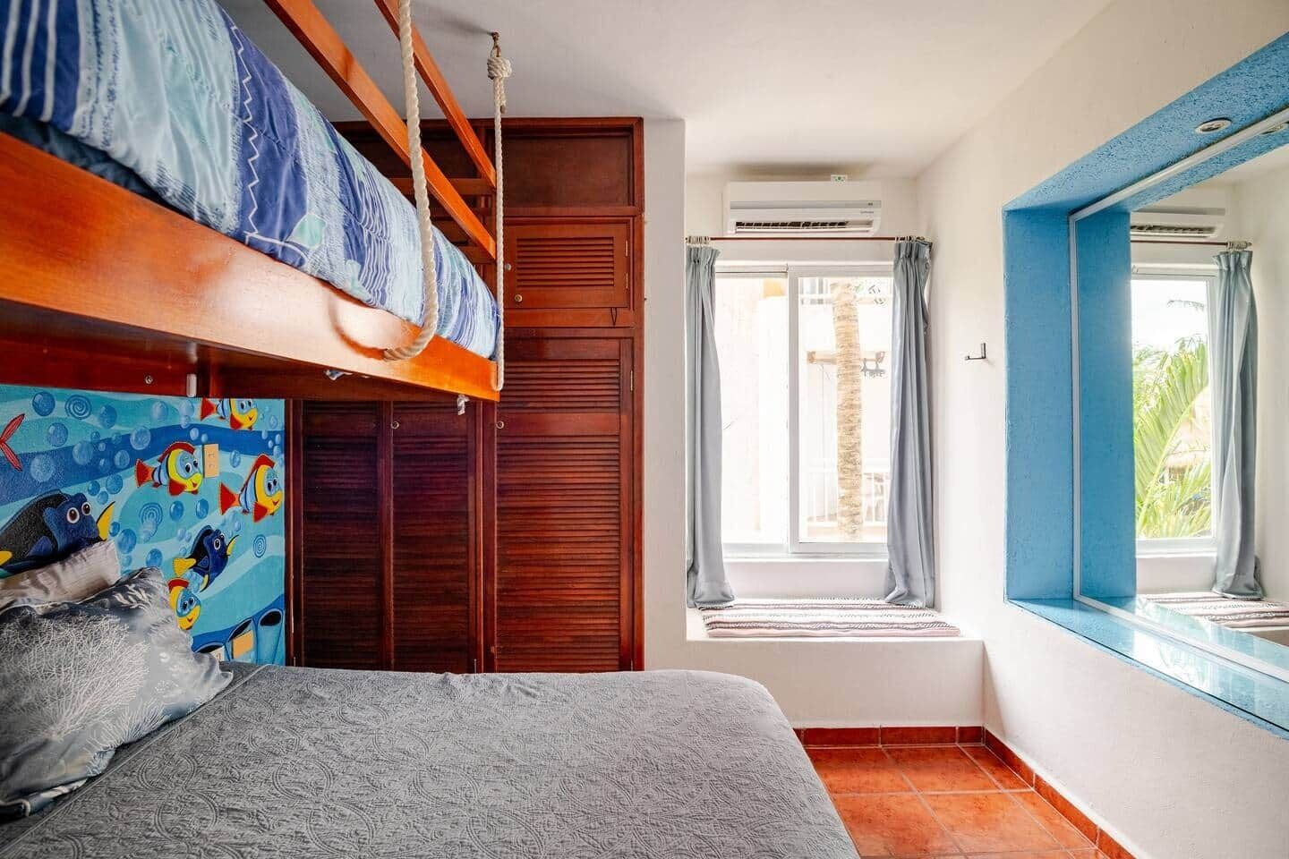 セーフティボックス (室内)、アイロン / アイロン台、WiFi、ベッドシーツ