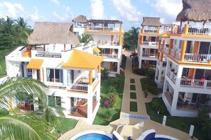 Exterior - 2nd Floor Beach House (Cozumel)