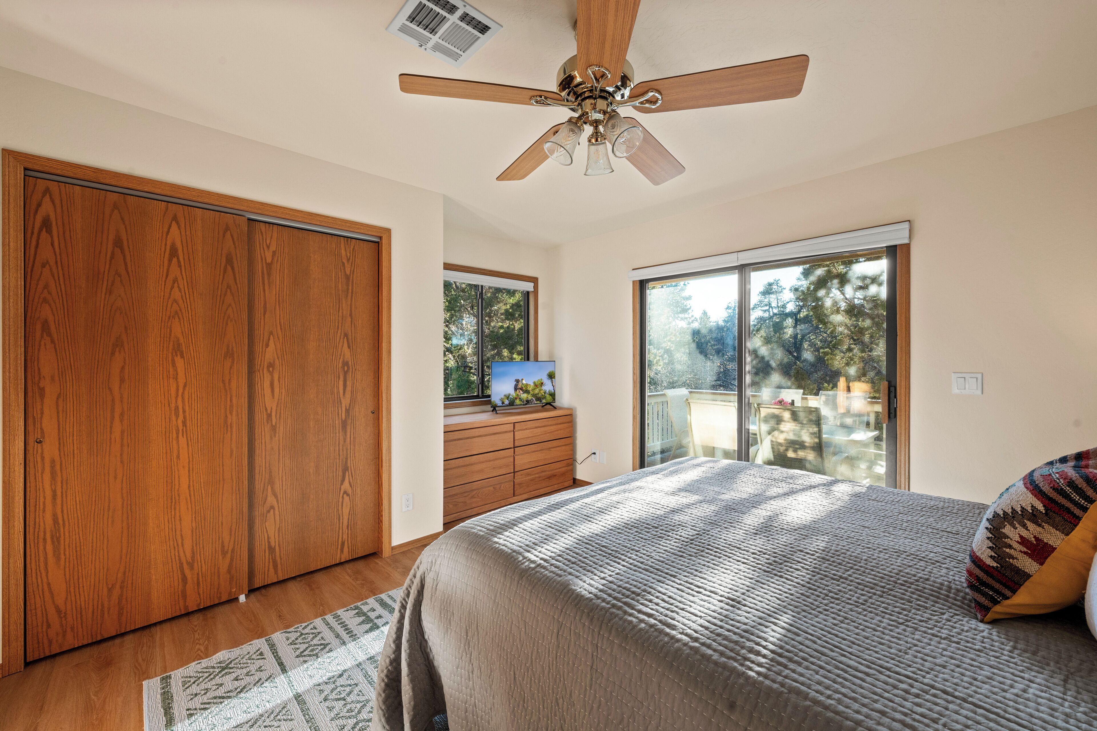 Basic Cabin | Free WiFi