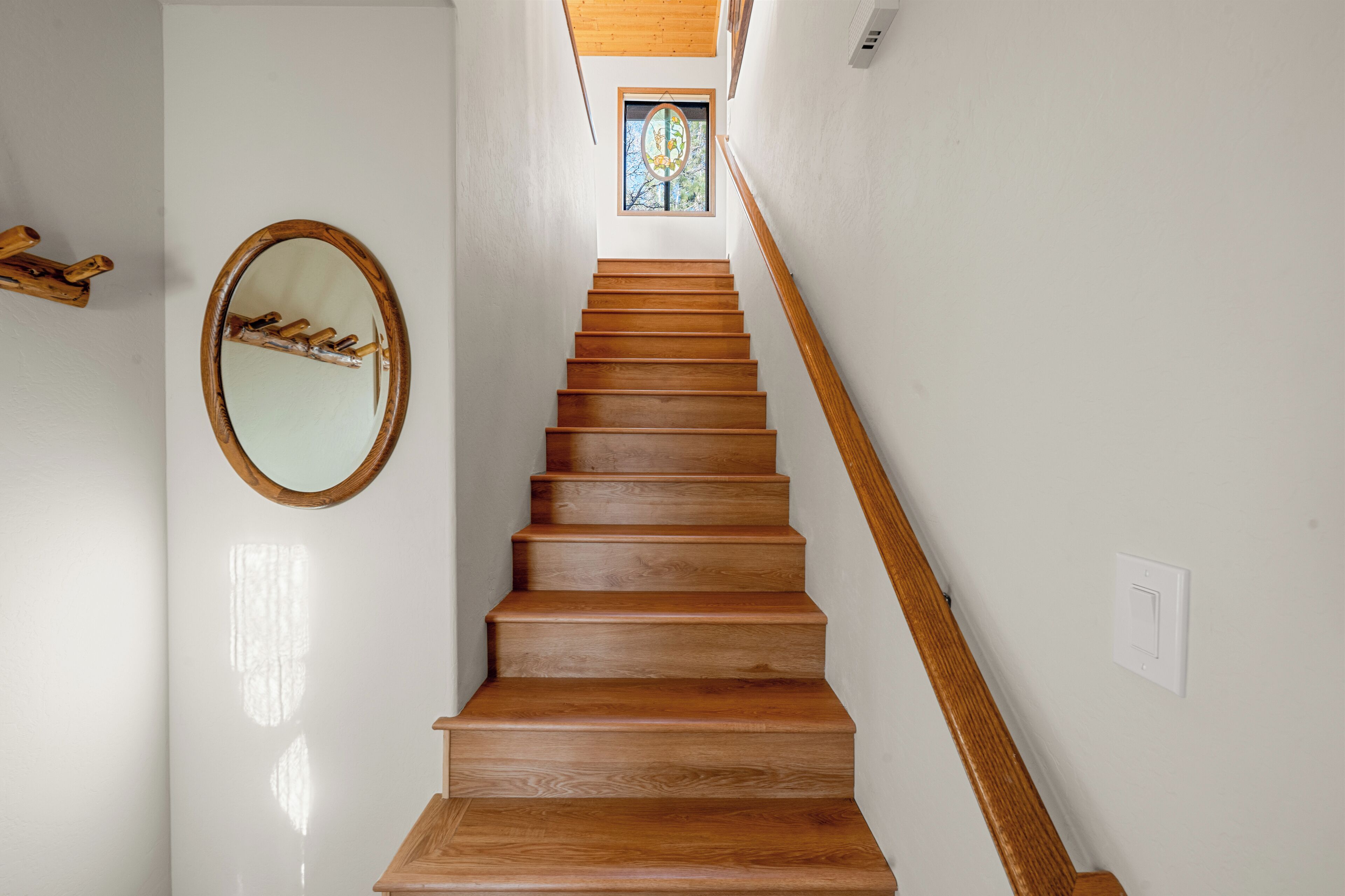 Basic Cabin | Interior