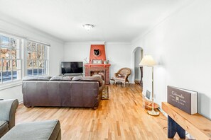 Televisio, työhuone