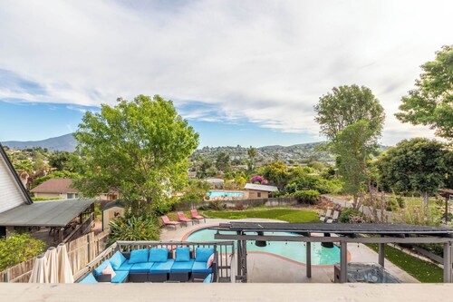 La Mesa Hillside Escape