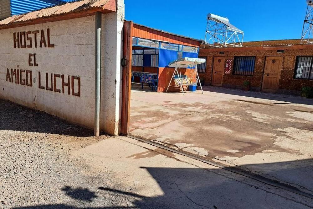 Hostal Amigo Lucho