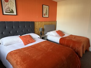 Unclassified image, 5 of 16, button