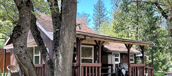 Serene 1-bedroom cabin in California Hot Springs perfect for relaxing