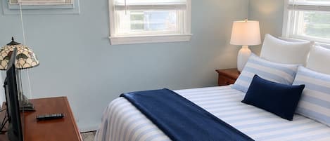 2 chambres, fer et planche à repasser, Wi-Fi gratuit, draps fournis