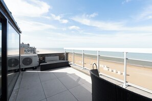 Terrace/patio - 1 bedroom accommodation in Sint Idesbald (Sint Idesbald)