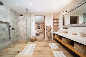 Hair dryer, towels - Villa Böhēme | 5Bdrm w/ DAILY CHEF & Housekeeping every other day. <br>Dedicated concierge<br>Beach access (Tulum)