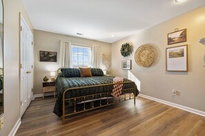 Bügeleisen/Bügelbrett, WLAN, Bettwäsche