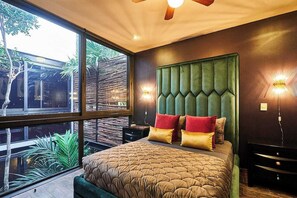 4 chambres, fer et planche à repasser, lit parapluie, Wi-Fi gratuit