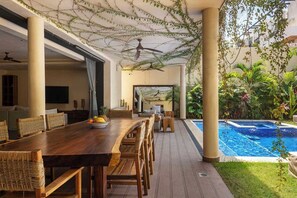 Outdoor dining - CasaSense | Pool, Jaccuzi & Sauna | 4Bdrm Spacious Villa for up 12 guests<br>Dedicated concierge<br>Beach access (Tulum)
