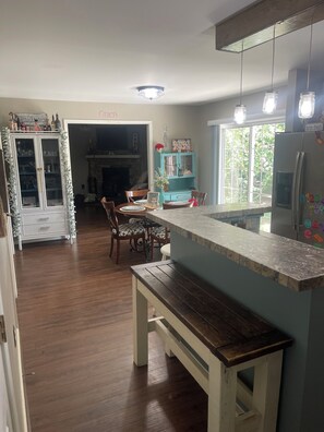 Dining - Fabulous 4-bedroom farmhouse located in charming Rock Hill-3 minutes from I-77! (Rock Hill)