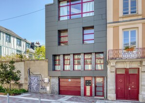 Exterior - ArchiDuck, votre appartement maison terrasse parking (Rouen)