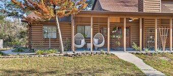 Modern LogCabin Farmhouse w/ Fresh Eggs Experience