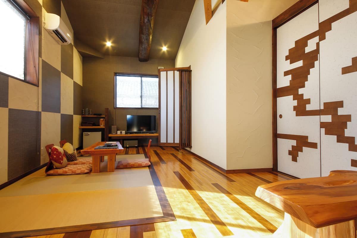 Japanese-style Quadruple Room, Non Smoking | Interior