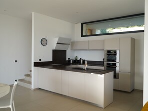 Fridge, microwave, oven, dishwasher - Villa Roma Di Pinarellu (Zonza)