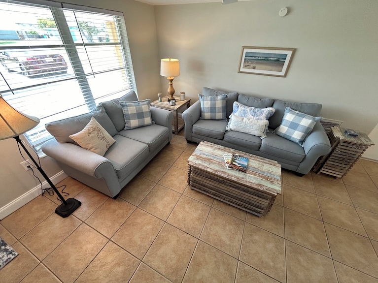 Canal Front Home In Englewood - Englewood, FL