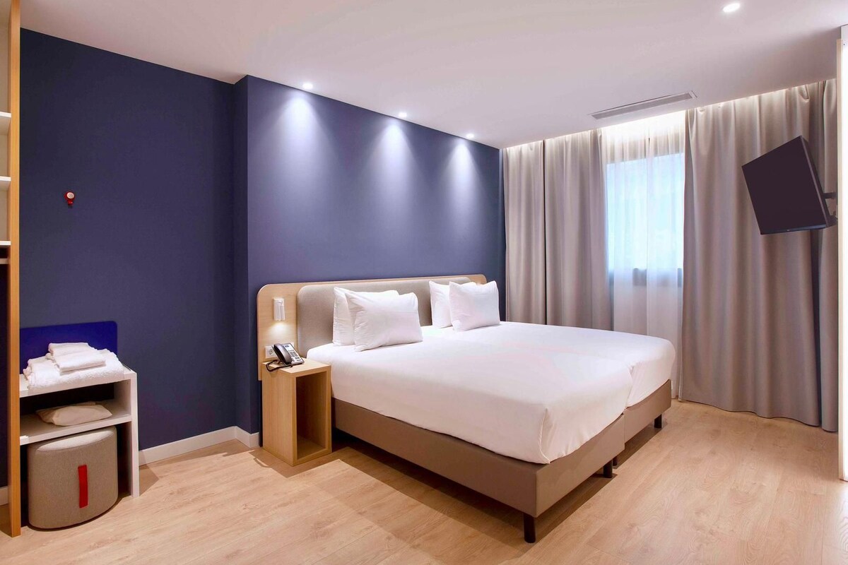 Chambre Standard, 2 lits une place, accessible aux personnes à mobilité réduite