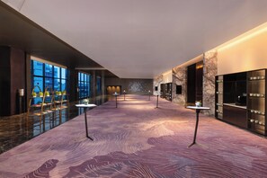 Unclassified image, 2 of 113, button - Crowne Plaza Suzhou Taihu Lake By Ihg (Suzhou)
