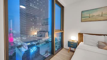 Appartement Familial, balcon, vue ville | Bureau, rideaux occultants, fer et planche Ă repasser, Wi-Fi gratuit